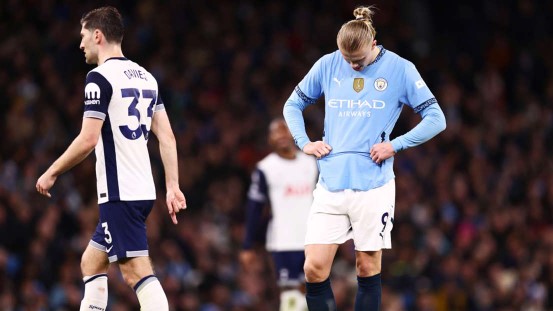 Thảm bại trước Tottenham, Man City thua trận thứ 5 liên tiếp