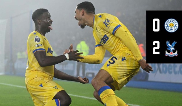 Leicester City thảm bại trên sân nhà trước Crystal Palace