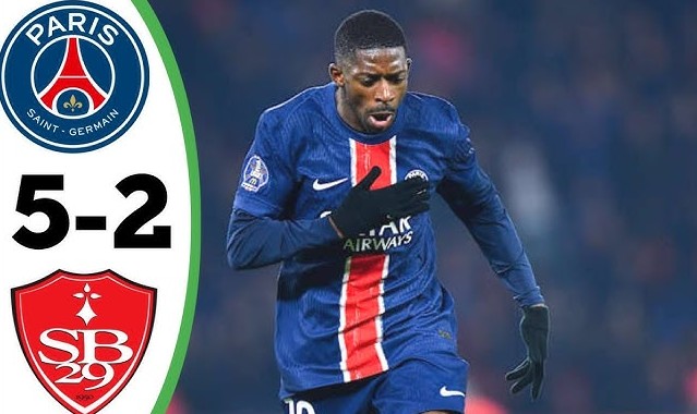 PSG đè bẹp Stade Brestois