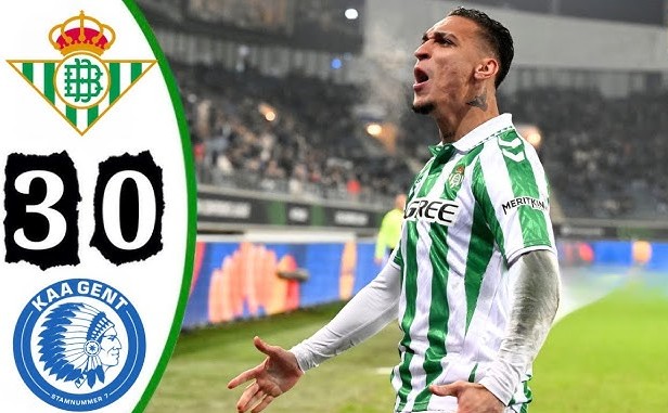 Antony tiếp tục tỏa sáng, Fan MU sửng sốt