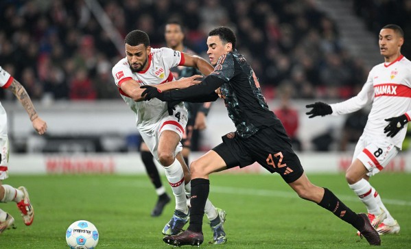 Bayern đánh bại Stuttgart