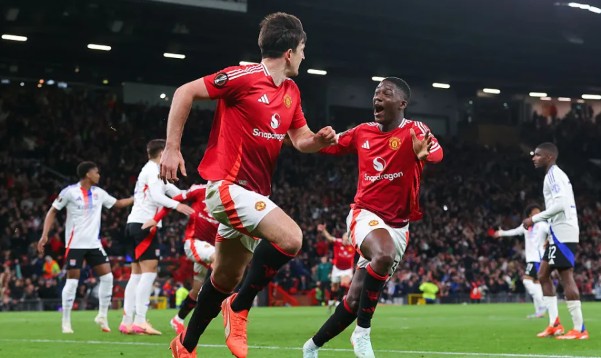 MU đánh bại Lyon để tiến vào bán kết Europa League