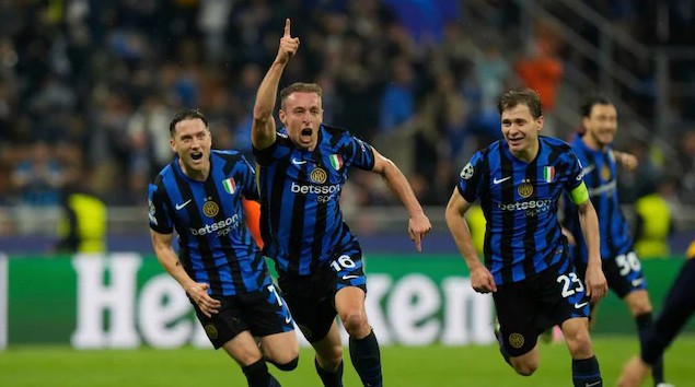 Inter Milan quả cảm đánh bại Barca