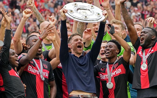 Cái kết đẹp cho Leverkusen và HLV Xabi Alonso