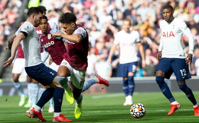 Aston Villa bắn hạ “gà trống”, chen chân vào nhóm dự C1