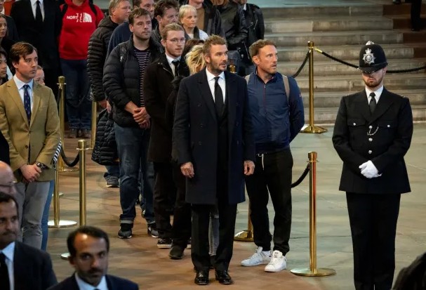 David Beckham chính thức được phong tước “Hiệp Sĩ”