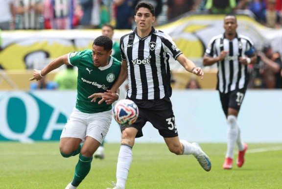 Palmeiras ghi danh vào tứ kết Club World Cup 2025