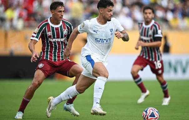 Fluminense vượt qua Al Hilal