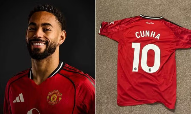 MU tước áo số 10 của Rashford