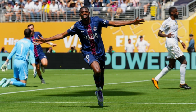 Dembele cập bến PSG với không nhiều kỳ vọng