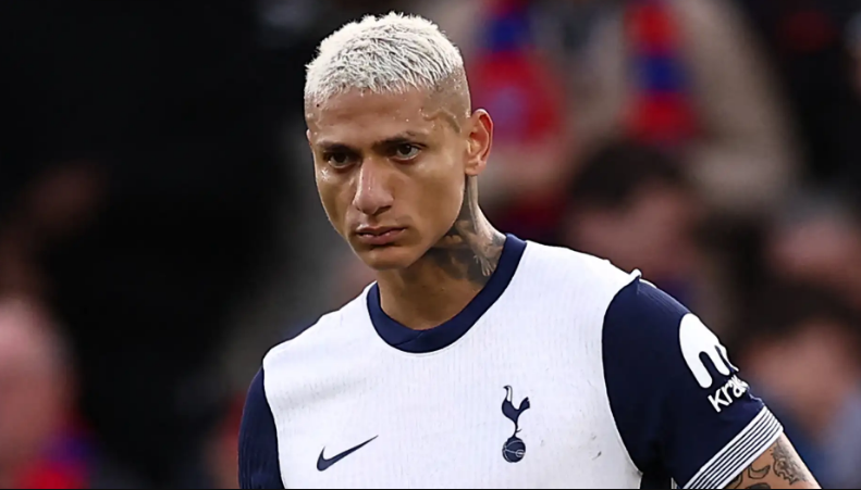 Hai “gã khổng lồ” của Brazil tranh sao Tottenham