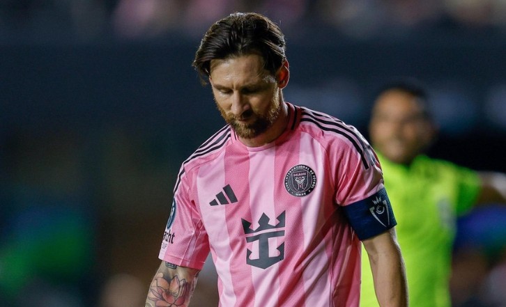 Messi bị tố thiếu chuyên nghiệp