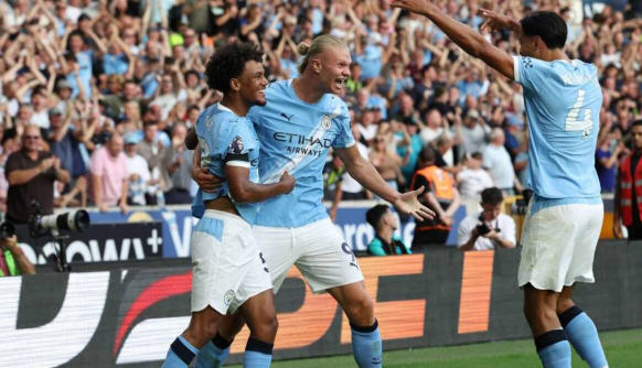 Man City đè bẹp Wolves, chiếm TOP 1 Ngoại Hạng Anh