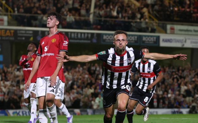 MU bị loại cay đắng khỏi League Cup