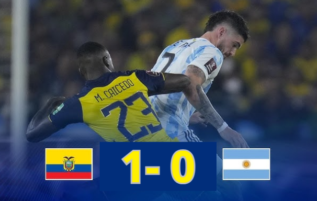 Vắng Messi, Argentina gục ngã trên sân của Ecuador