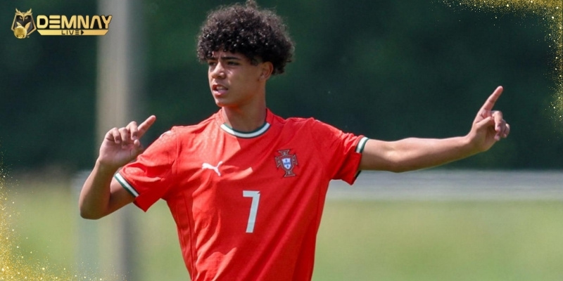 Cristiano Jr lên tuyển U16 Bồ Đào Nha