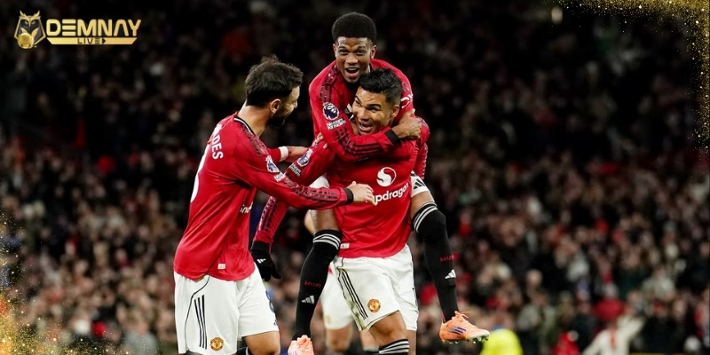 MU vươn lên TOP 4 Ngoại Hạng Anh