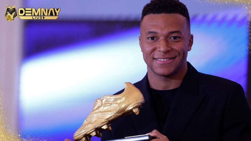 Mbappe nhận “chiếc giày vàng” châu Âu