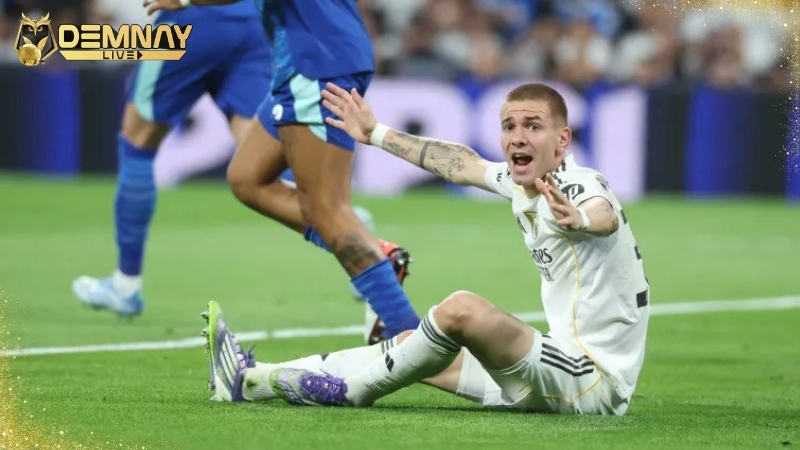 Mastantouno báo tin dữ cho Real Madrid