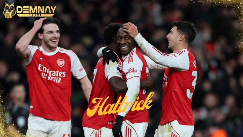 Eze lập hattrick, Arsenal bứt phá trên ngôi đầu Premier League