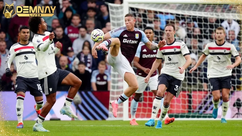 Aston Villa nối dài mạch thắng trước MU