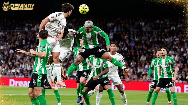 Gonzalo Garcia lập Hattrick