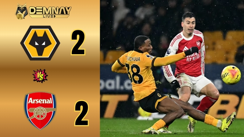 Arsenal run rẩy trên ngôi đầu Ngoại Hạng Anh