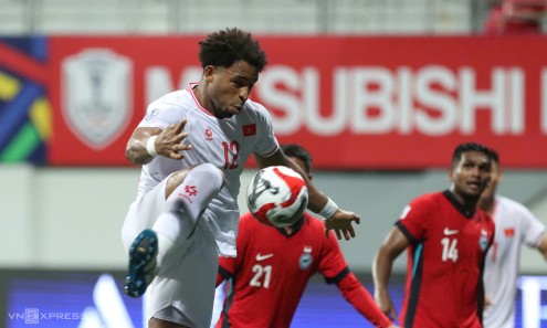 Xuân Son rực sáng, Việt Nam đánh bại Singapore