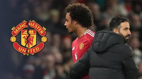 Bị cổ động viên la ó, Zirkzee muốn sớm rời MU