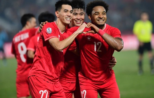 Việt Nam đè bẹp Singapore, tiến vào chung kết Asean Cup