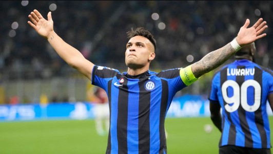 Inter Milan tạm chiếm ngôi đầu Serie A