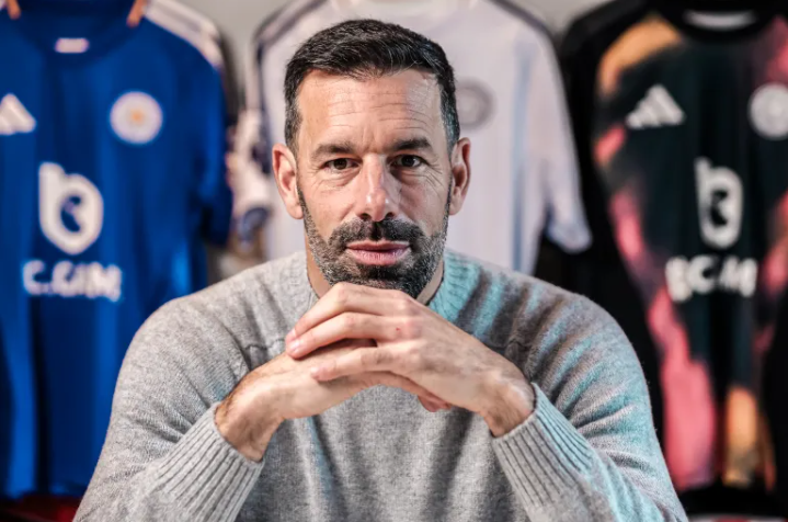 Van Nistelrooy nổi tiếng nhờ MU, tự tin vực dậy Leicester City