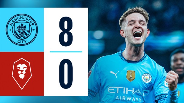 Man City hủy diệt Salford City tới 8 bàn không gỡ