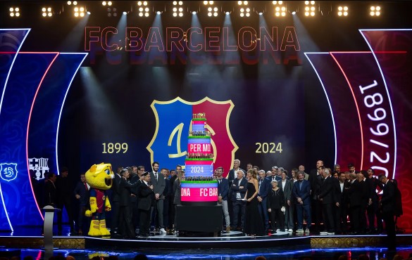 Barcelona kỷ niệm lễ thành lập 125 năm