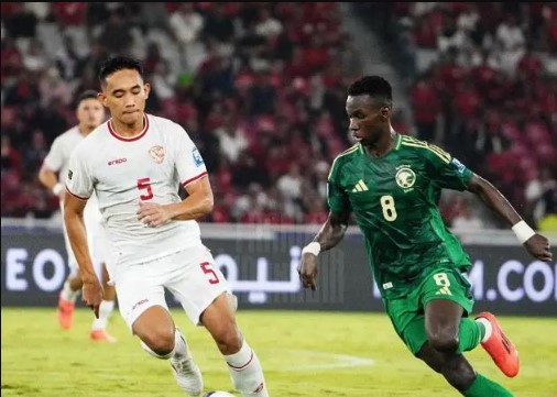 Indonesia gây bão đánh bại Ả Rập Xê Út